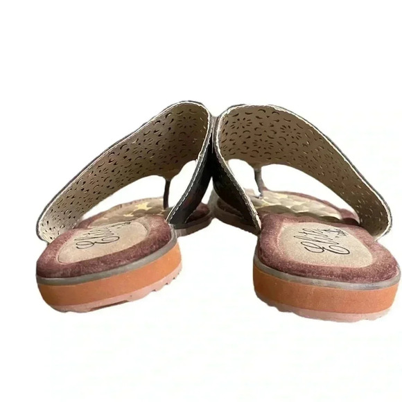 Elite by Corky’s Dominican Perforated Leather Gray Women’s Flat Sandal size 9 - Picture 3 of 15